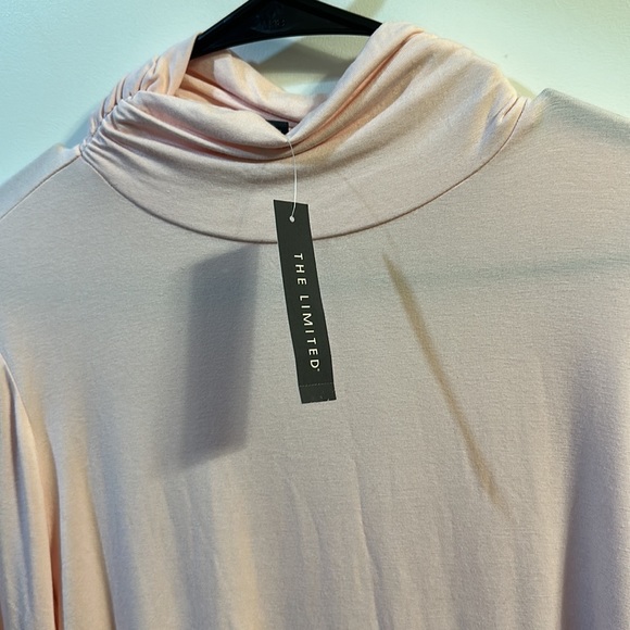 Pink turtleneck - Picture 4 of 4